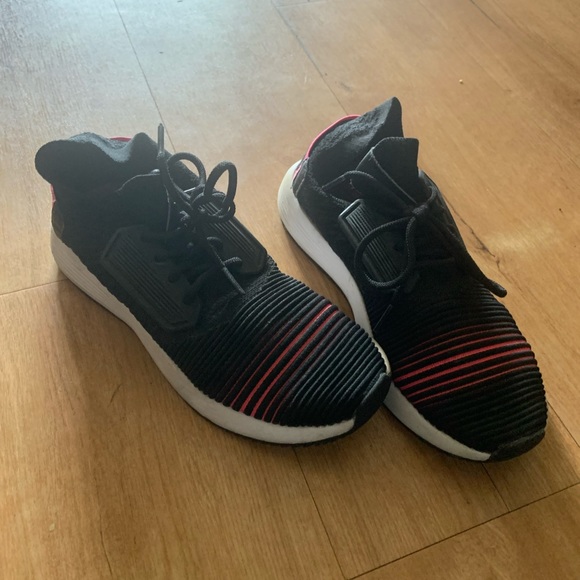 Puma Girls Sneakers Size 4.5 - Picture 6 of 10